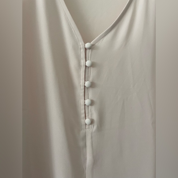 Sheer long sleeve Ann Taylor blouse - Picture 3 of 7